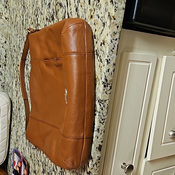 Coach Peppled Leathet Purse, Camel excellent condition - Picture 4 of 6